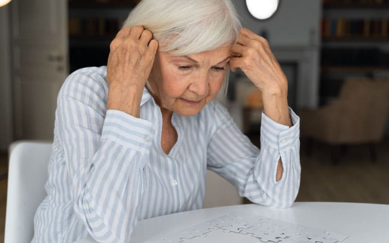 sintomas de alzheimer na fase final1 O Estágio Avançado da Doença de Alzheimer: Cuidados e Desafios
